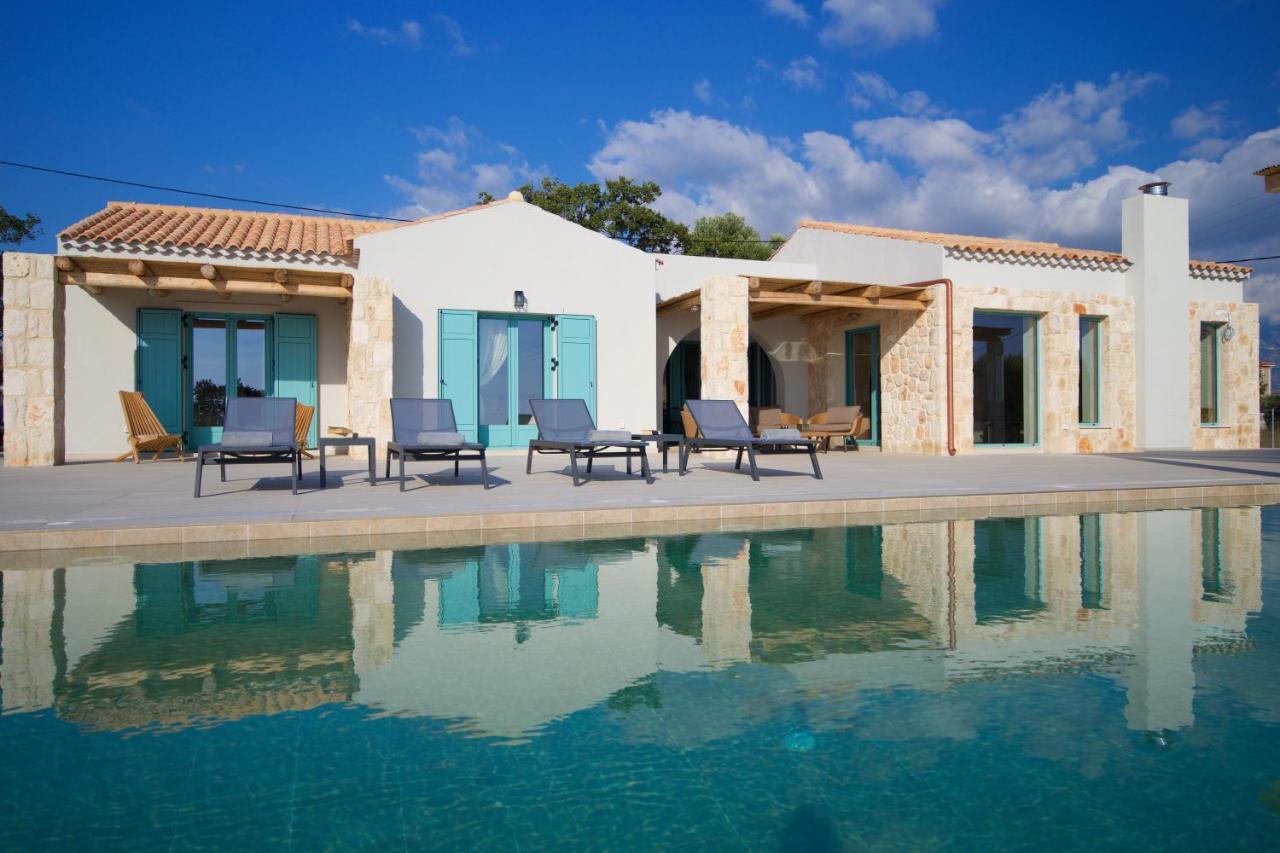 Villa Madelaine Esparta Exterior foto